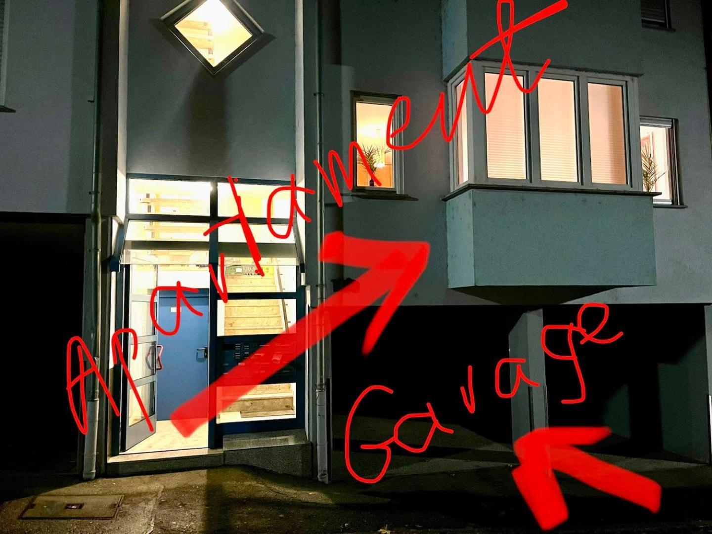 Wunderschoenes Apartment Im Zentrum Goldstadt بفورتسهايم المظهر الخارجي الصورة