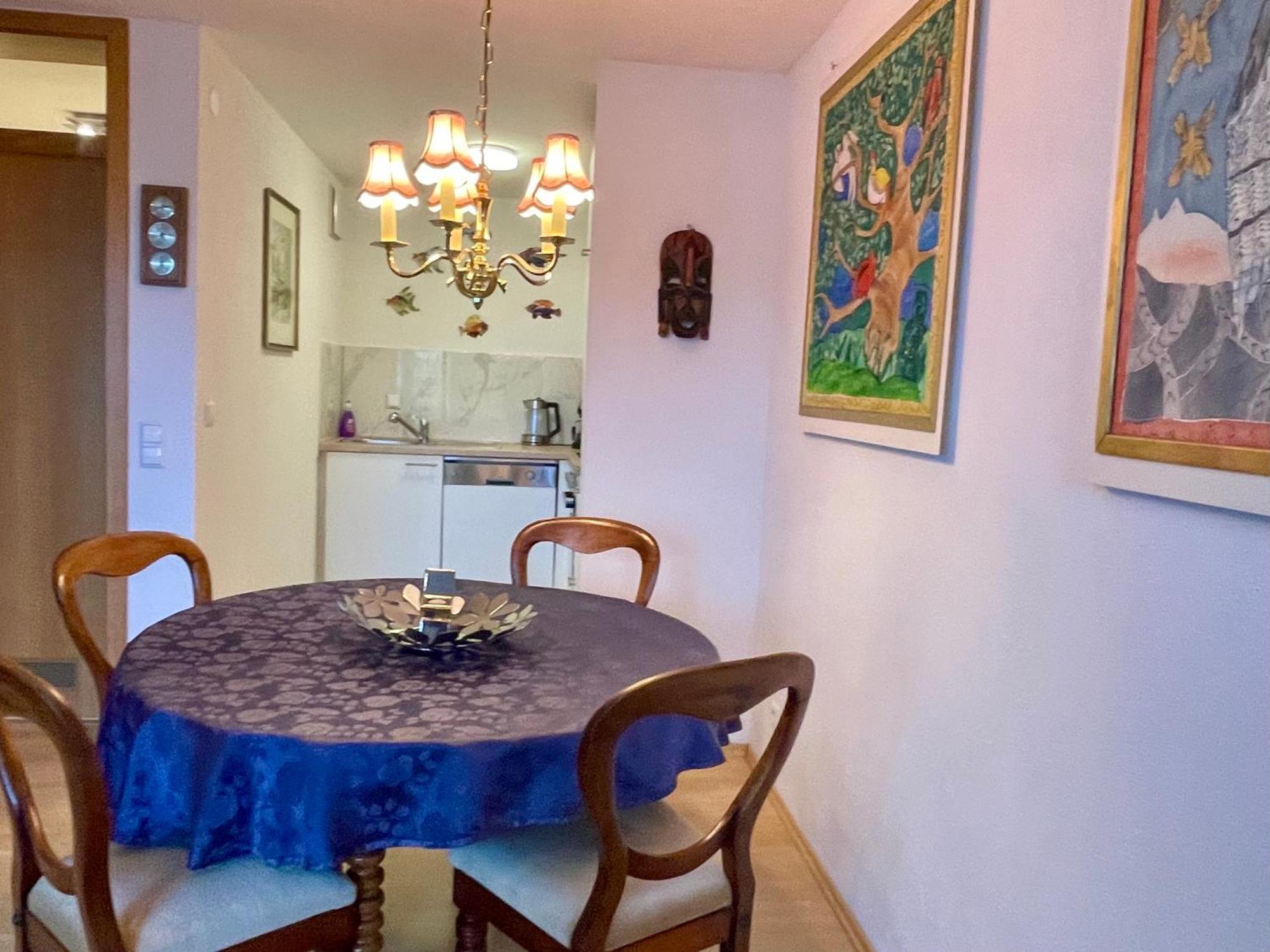 Wunderschoenes Apartment Im Zentrum Goldstadt بفورتسهايم المظهر الخارجي الصورة