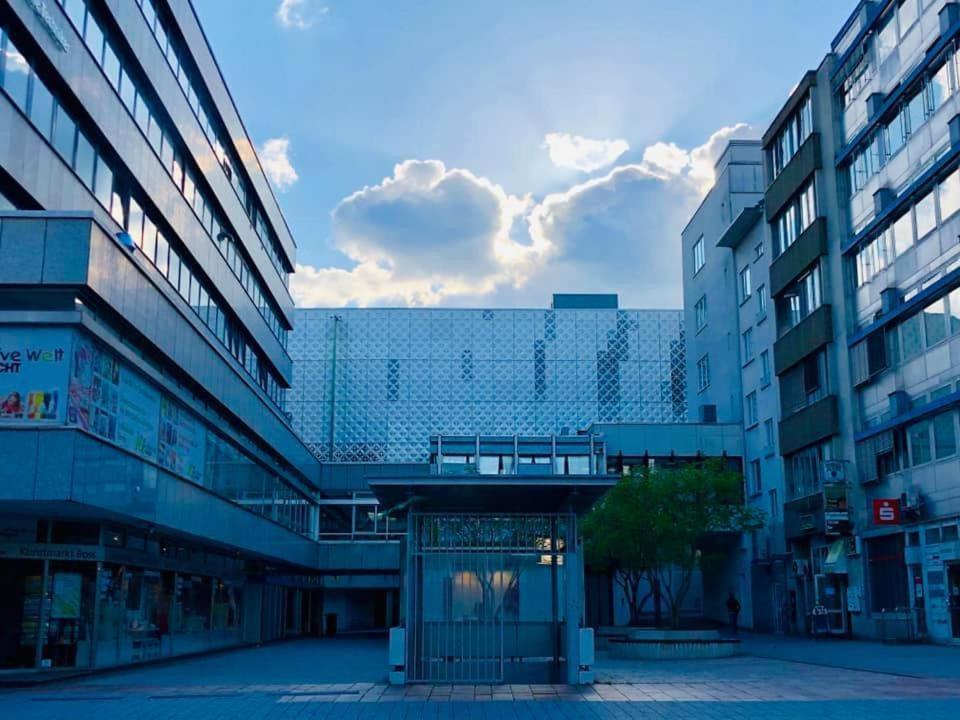 Wunderschoenes Apartment Im Zentrum Goldstadt بفورتسهايم المظهر الخارجي الصورة